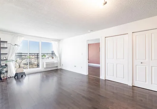 Condo à vendre - 650 Rue Jean-D'Estrées, Montréal (Centreville), H3C 0G3