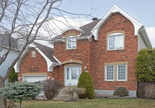 Maison à étages à vendre - 2205 Rue des Becs-Scie, Vaudreuil-Dorion, J7V9S3