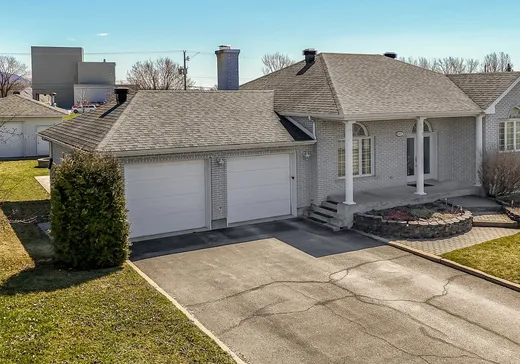 Two or more stories for sale - 465 Rue Provost, Beloeil, J3G2C9
