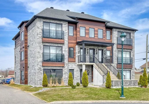 Condo for sale - 374 Rue du Ruisseau, Sainte-Marthe-sur-le-Lac, J0N1P0