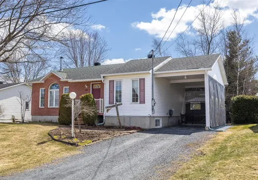 Bungalow for sale - 639 Rue St-Patrick, Sherbrooke, J1R0T5