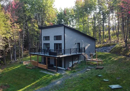 Bungalow for sale - 595 Ch. des Hauts-Cantons, Stratford, G0Y1P0
