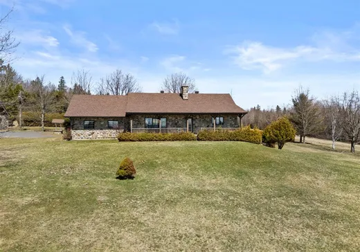 Bungalow for sale - 109 Ch. Tétreault, Magog, J1X0M9