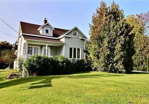 1 1/2 Storey for sale - 50 Ch. du Portage, Gaspé, G4X6B4