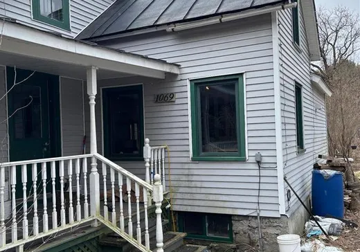 Two or more stories for sale - 1069 Route 219 N., Hemmingford, J0L1H0