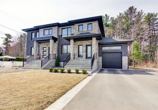Two or more stories for sale - 247 Rue Marie-Chapleau, Blainville, J7C3M6