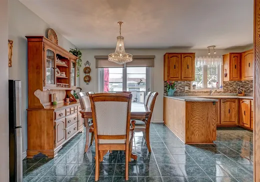 House for sale - 147 Rue de Nantes, Saint-Eustache, J7P 4T2
