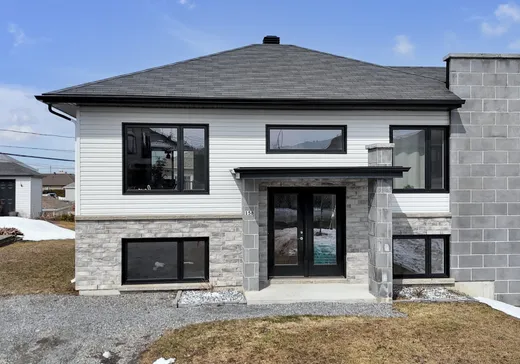 Two or more stories for sale - 158 Rue Fernand-Séguin, Rimouski, G5M0C5