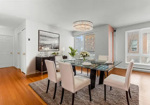 Condo à vendre - 2055 Rue du Fort, Montréal (Centreville), H3H2C7