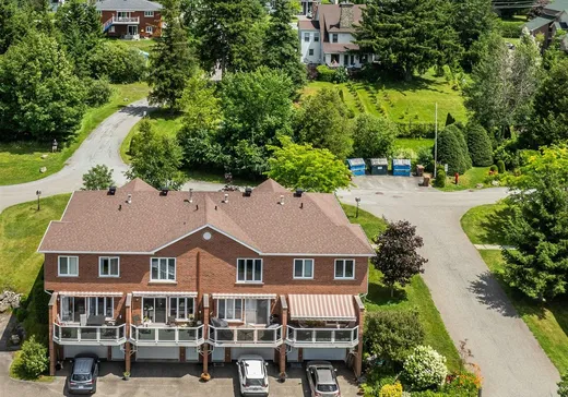 Maison à étages à vendre - 977 Rue Merry N., Magog, J1X2G9