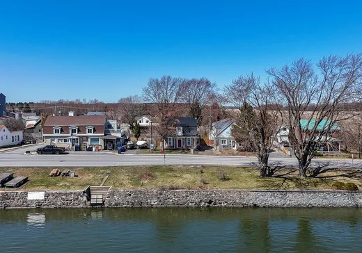Maison à vendre - 609 Rue Richelieu, Saint-Rémi, J0L 1E0