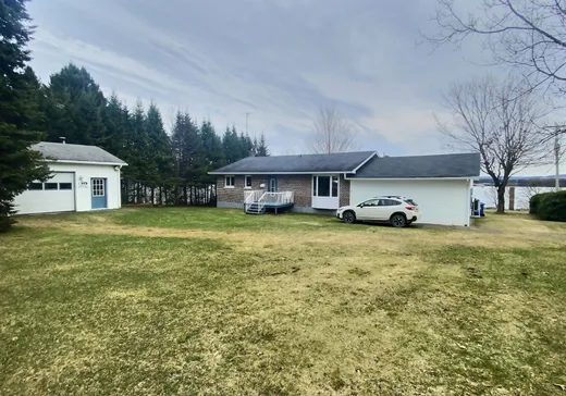 Maison à vendre - 56 Rue St-François, Beaulac-Garthby, G0Y 1B0