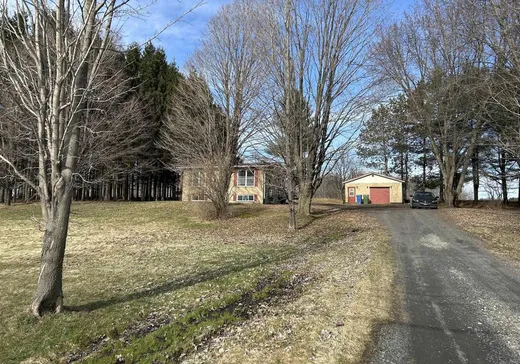 Bungalow for sale - 837 Route 143 S., Windsor, J1S0G6