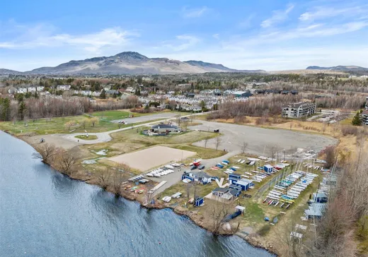 Condo for sale - 2316 Place du Village, Magog, J1X 6G3