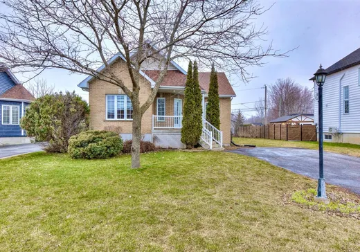 Bungalow à vendre - 12 Rue du Boisé, Marieville, J3M1S7