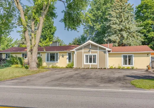 Bungalow à vendre - 110 Rue des Rigolets, Vaudreuil-Dorion, J7V8P3