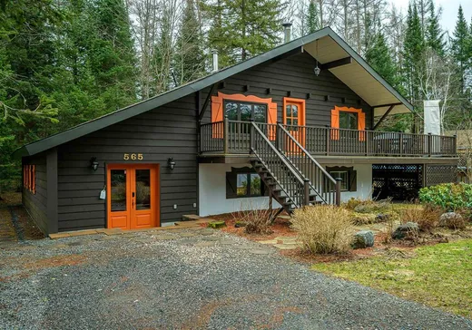 Two or more stories for sale - 565 Rue de la Canadienne, Mont-Tremblant, J0T1J2