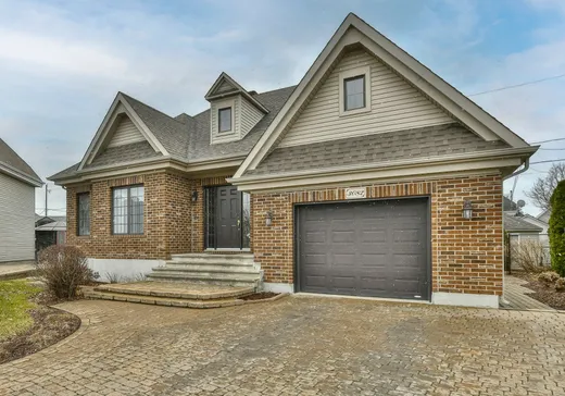 Maison à étages à vendre - 3082 Rue du Mistral, Sainte-Marthe-sur-le-Lac, J0N1P0
