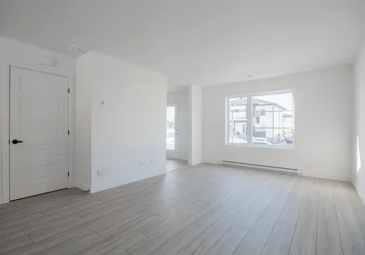 Maison à vendre - 9115 Av. Lucien-Paquet, Charlesbourg, G1G 4J1