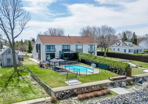 Maison à vendre - 317 Rue de la Rive, Massueville, J3P 1K5