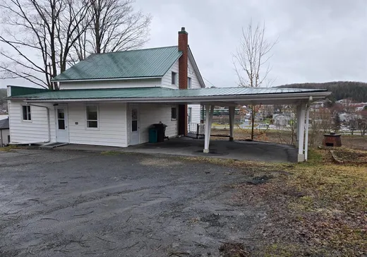1 1/2 Storey for sale - 306 Av. Lambert, Beauceville, G5X1R4