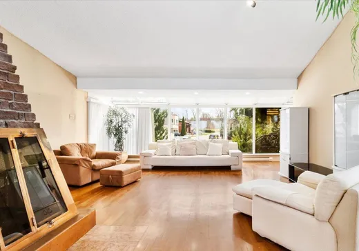 Maison à vendre - 7765 Boul. Gouin E., Montréal (Rivière des Prairies), H1E 2A2