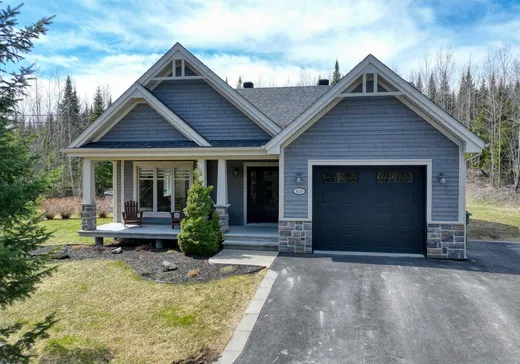 Bungalow à vendre - 8269 Ch. Turgeon, Thetford Mines, G0N1E0