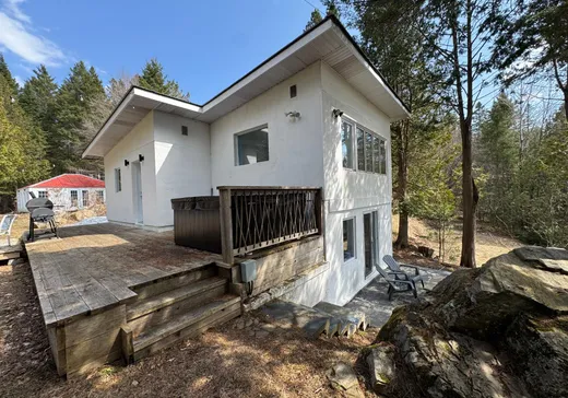 Maison à étages à vendre - 10 Ch. de la Forêt, Brownsburg-Chatham, J8G1B4