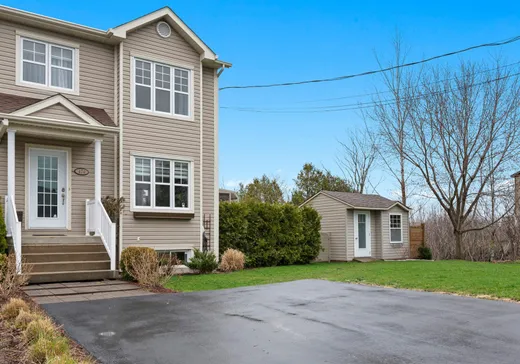 Maison à étages à vendre - 474 Rue de la Passiflore, Granby, J2H0Z3