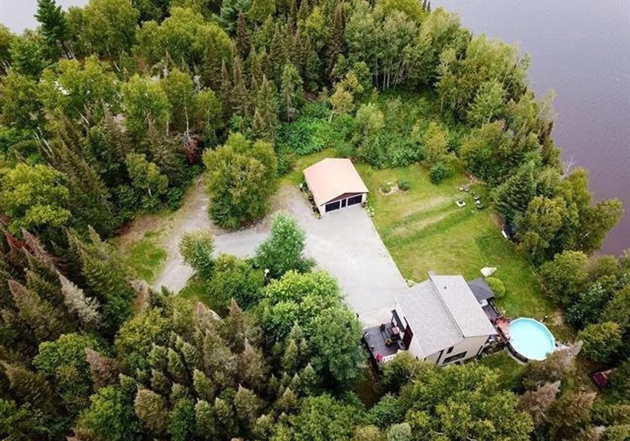 Maison à vendre - 39 Ch. de la Baie-Jolie, Val-d'Or, J9P 4P5