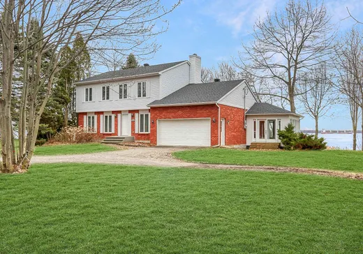 Maison à étages à vendre - 4120 Rue Notre-Dame E., Trois-Rivières, G8V1Z2