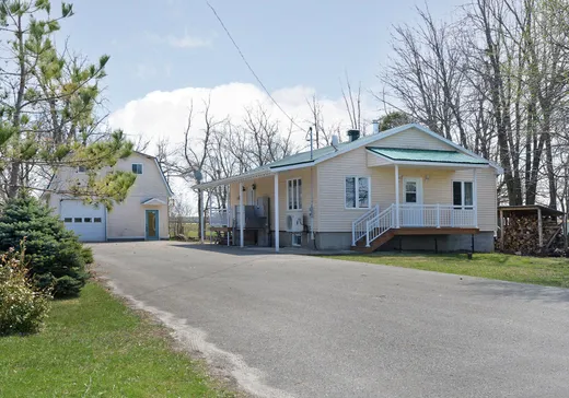 Maison à vendre - 2571 Route 138, Huntingdon, J0S 1H0