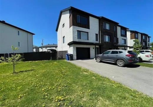 Two or more stories for sale - 9301 Rue Magloire-Lavallée, Mirabel, J7N1B1