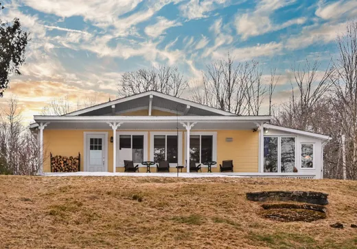 Maison à étages à vendre - 712 Ch. du Tour-du-Lac-Lynch N., L'Ascension, J0T1W0