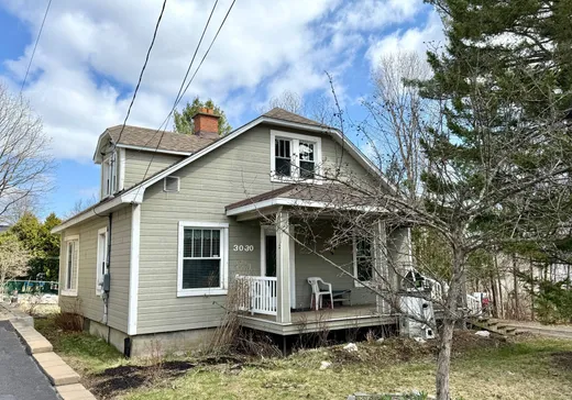 Two or more stories for sale - 3030 Rue College, Lennoxville, J1M1V1