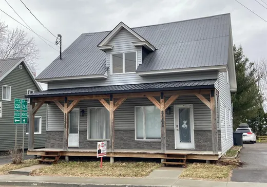 1 1/2 Storey for sale - 8555-8565 Boul. du Parc-Industriel, Becancour, G9H3P1