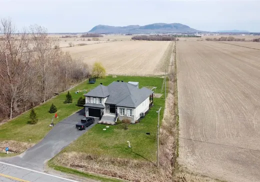 Fermette à vendre - 218Z Rg du Bas-de-la-Rivière S., Saint-Césaire, J0L1T0