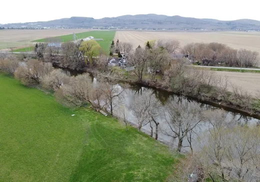 Fermette à vendre - 218Z Rg du Bas-de-la-Rivière S., Saint-Césaire, J0L 1T0
