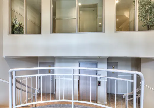 Condo à vendre - 230 Place Harel, Sainte-Thérèse, J7E 5W3