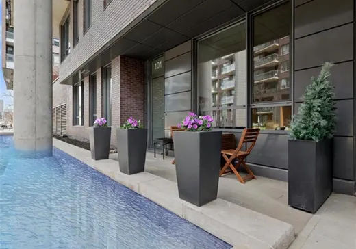 Condo à vendre - 1910 Rue des Bassins, Montréal (Centreville), H3J 1S5