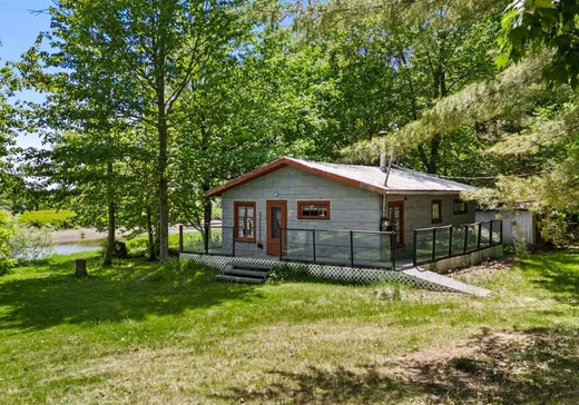Bungalow for sale - 5077H Ch. Hemmings, Saint-Lucien, J0C1N0