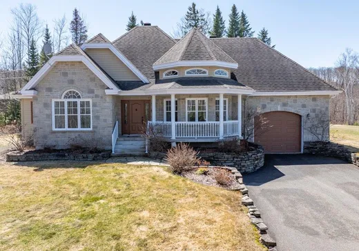 Maison à vendre - 660 Rue des Merisiers, Dégelis, G5T 0A2