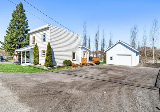 Maison à étages à vendre - 43 Rue Wales, Lachute, J0V1X0