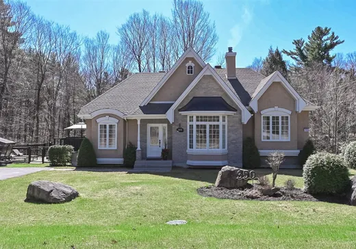 Bungalow for sale - 350-350A Rue du Boisé, Sainte-Sophie, J5J2M2