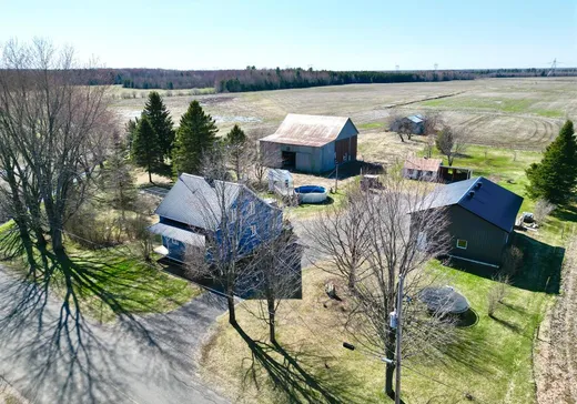 Fermette à vendre - 469Z 3e Rang O., Lyster, G0S1V0