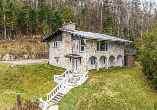 Bungalow à vendre - 2659-2661 Ch. du Village, St-Adolphe d'Howard, J0T2B0