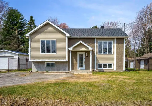 Bungalow à vendre - 762 Rue d'Auvergne, St-Lin, J5M2L4