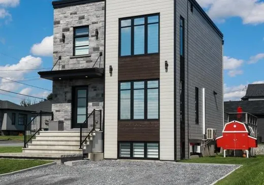 Maison à étages à vendre - 499 Rue du Boisé, Vallée-Jonction, G0S3J0