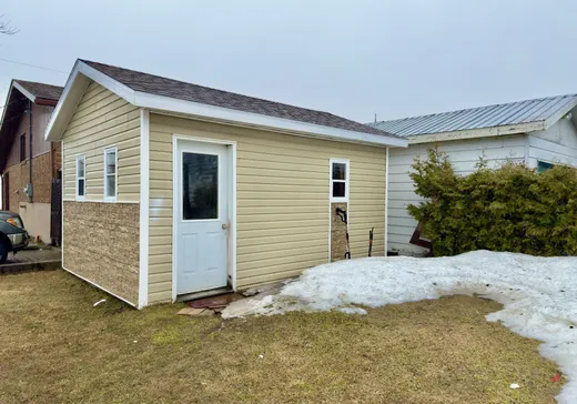 House for sale - 138 2e Avenue O., Sainte-Anne-des-Monts, G4V 1J2