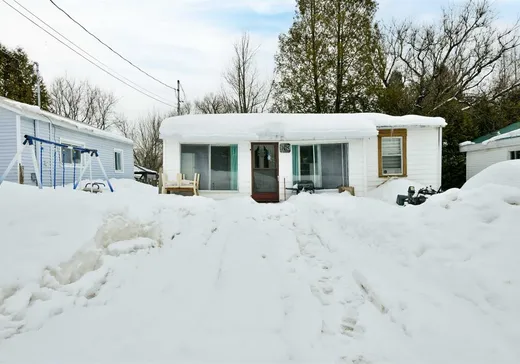 Bungalow for sale - 103Z 19e Avenue, Val des Sources, J1T3M7